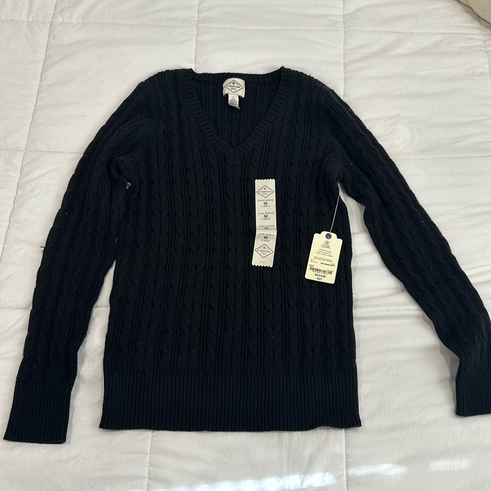 Brand New St. john’s Bay medium sweater